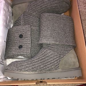 UGG cardy boots size 9